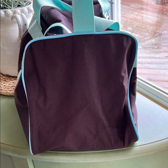 Adidas Brown and Blue Travel Bag with Sporty Design - Picture 6 of 9